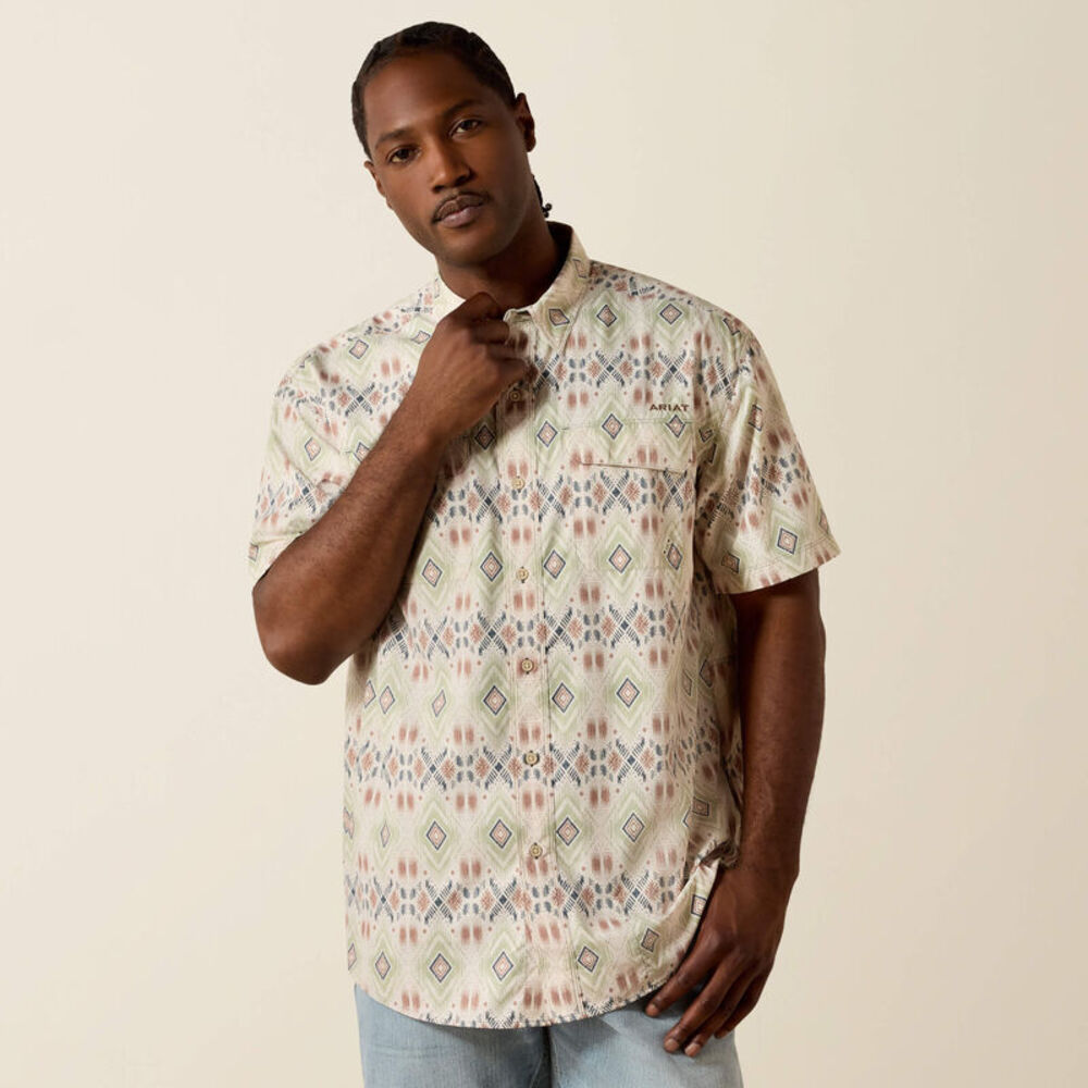 image of Men's VentTEK Outbound Classic Fit Button Down Short Sleeve Shirt, Moonbeam